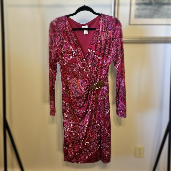 Cache Paisley V Neck 3/4 Sleeve Strerch Drape Dress with Leather Buckle - Picture 4 of 6